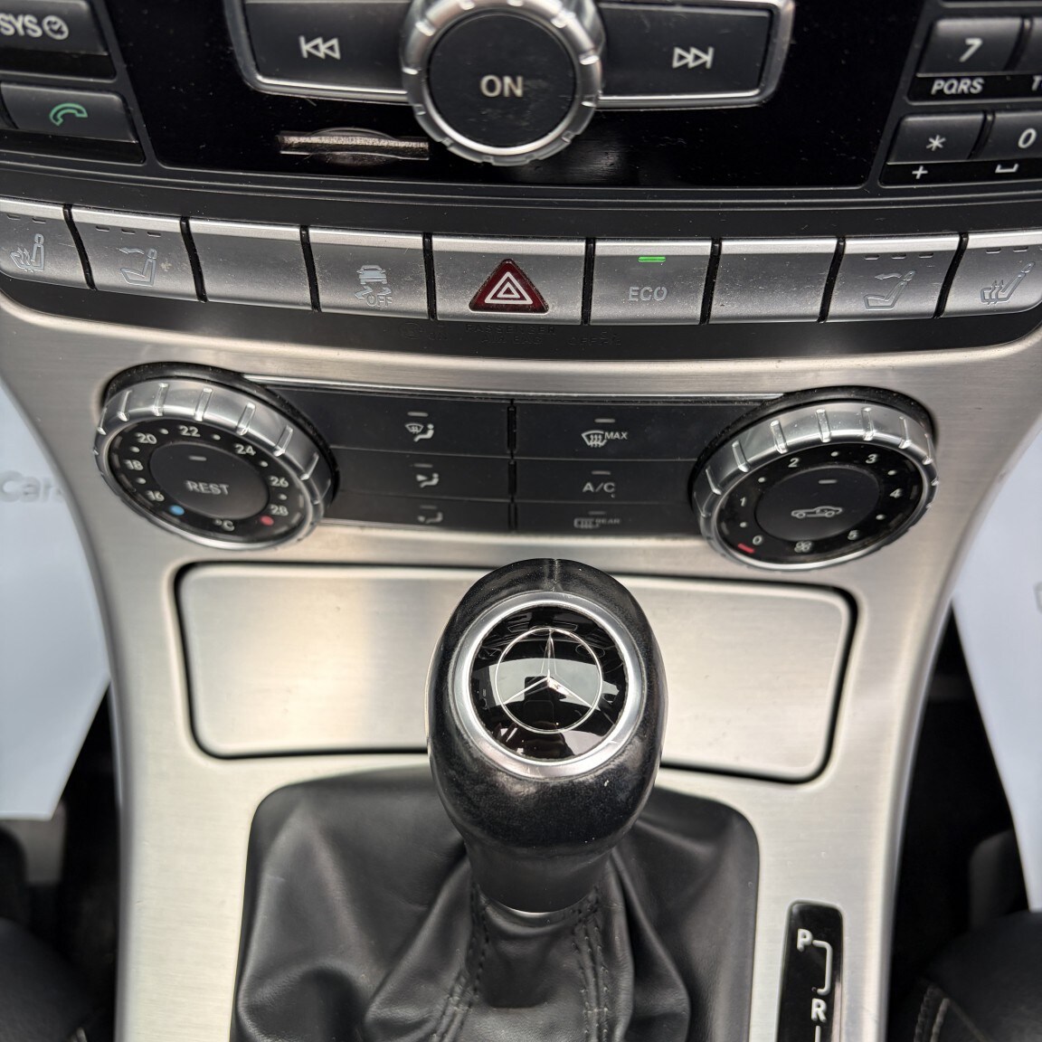 Used Mercedes-Benz SLK 2011 for sale - 77897820: Photo 19