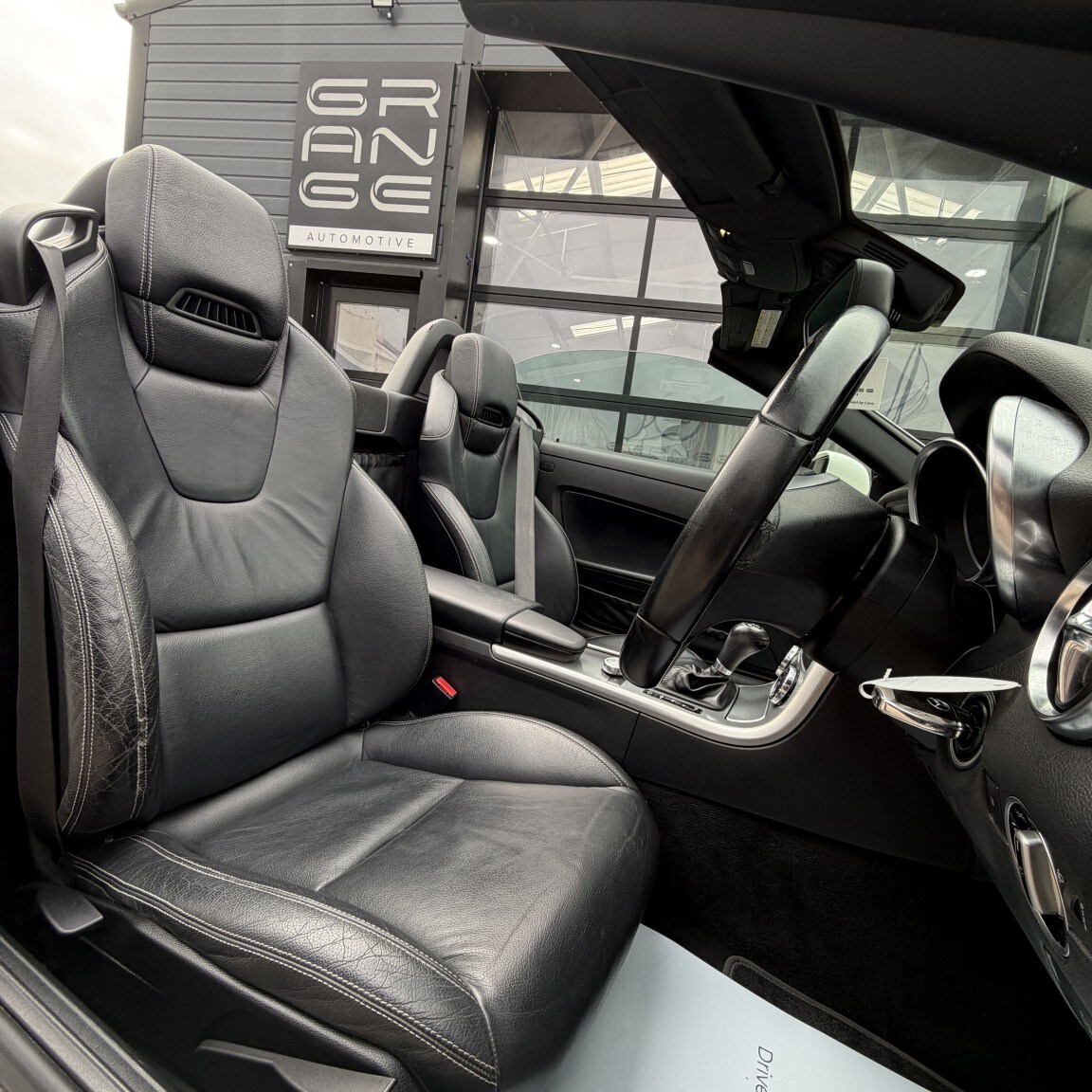 Used Mercedes-Benz SLK 2011 for sale - 77897820: Photo 21