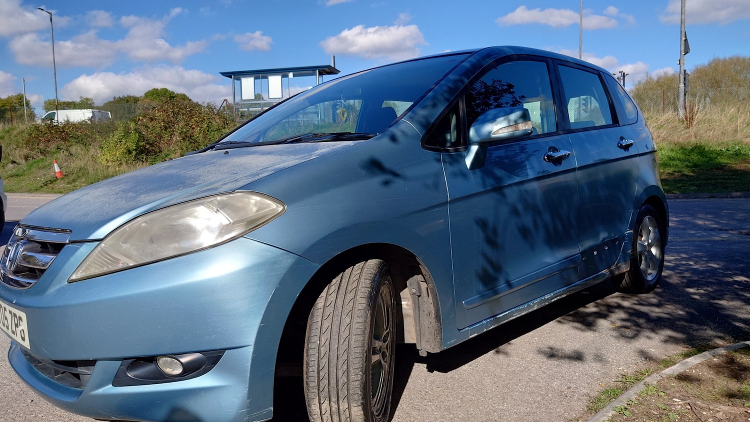 Used Honda FR-V 2005 for sale - 76102022: Photo 3