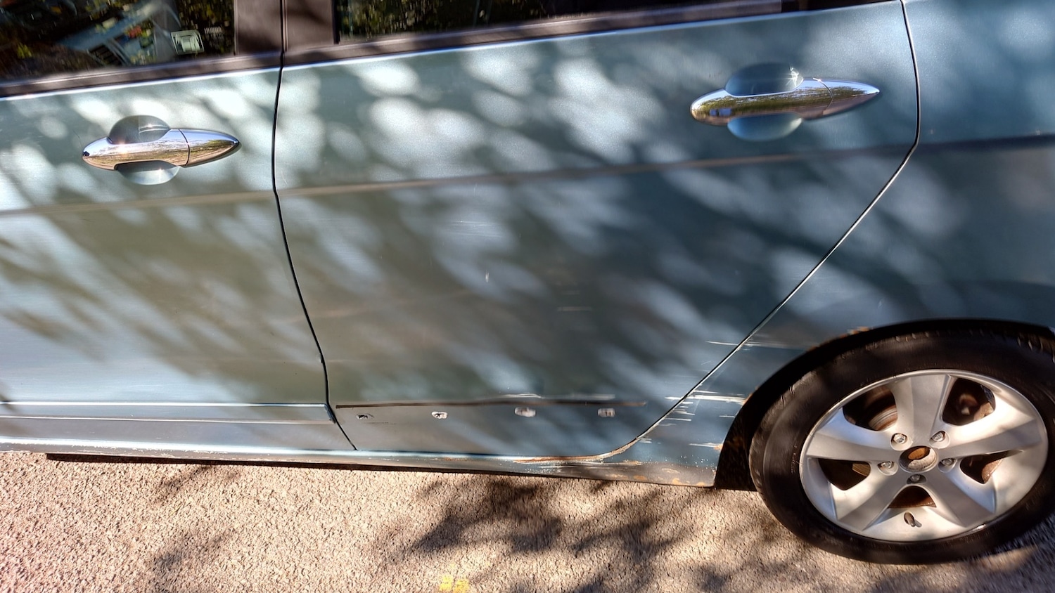 Used Honda FR-V 2005 for sale - 76102022: Photo 4