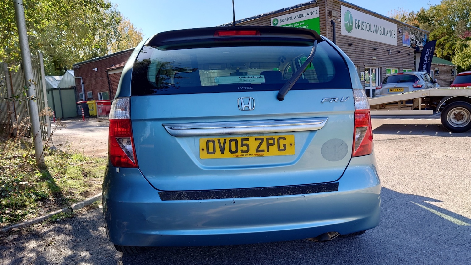 Used Honda FR-V 2005 for sale - 76102022: Photo 6