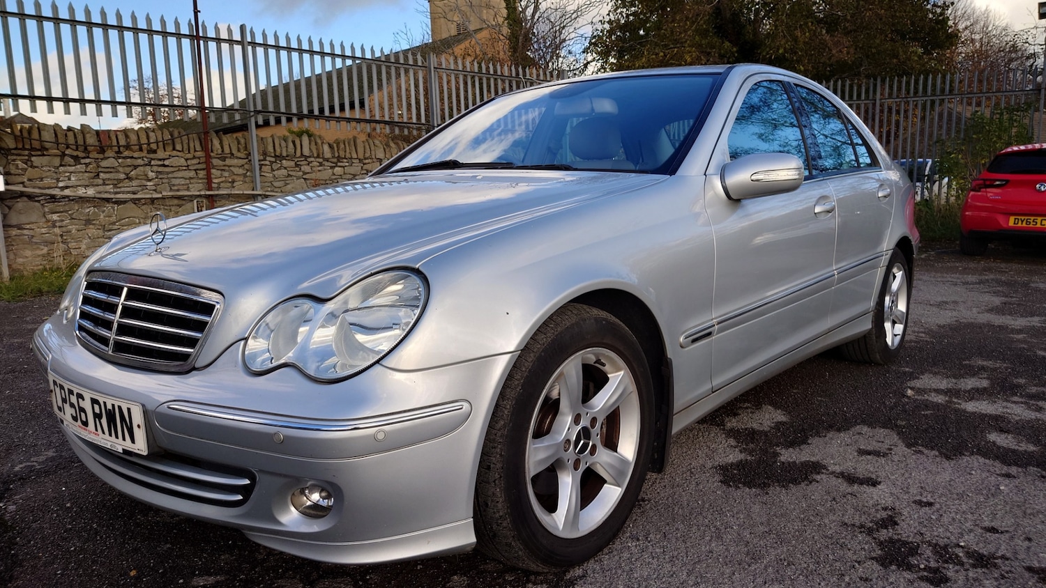 Used Mercedes-Benz C Class 2006 for sale - 76518265: Photo 3