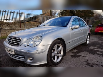 Used Mercedes-Benz C Class 2006 for sale - 76518265: Photo