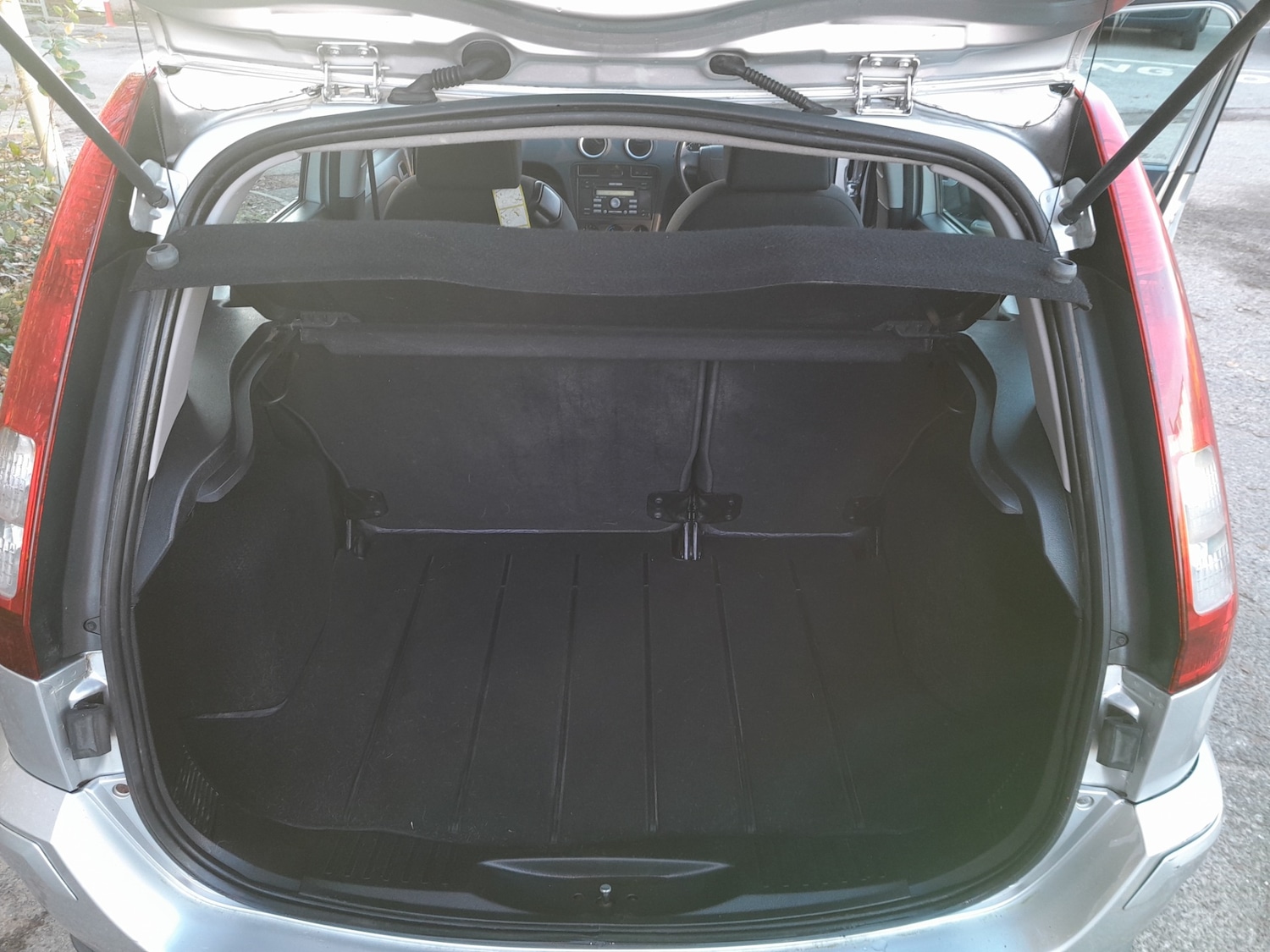 Used Ford Fusion 2006 for sale - 76618544: Photo 7