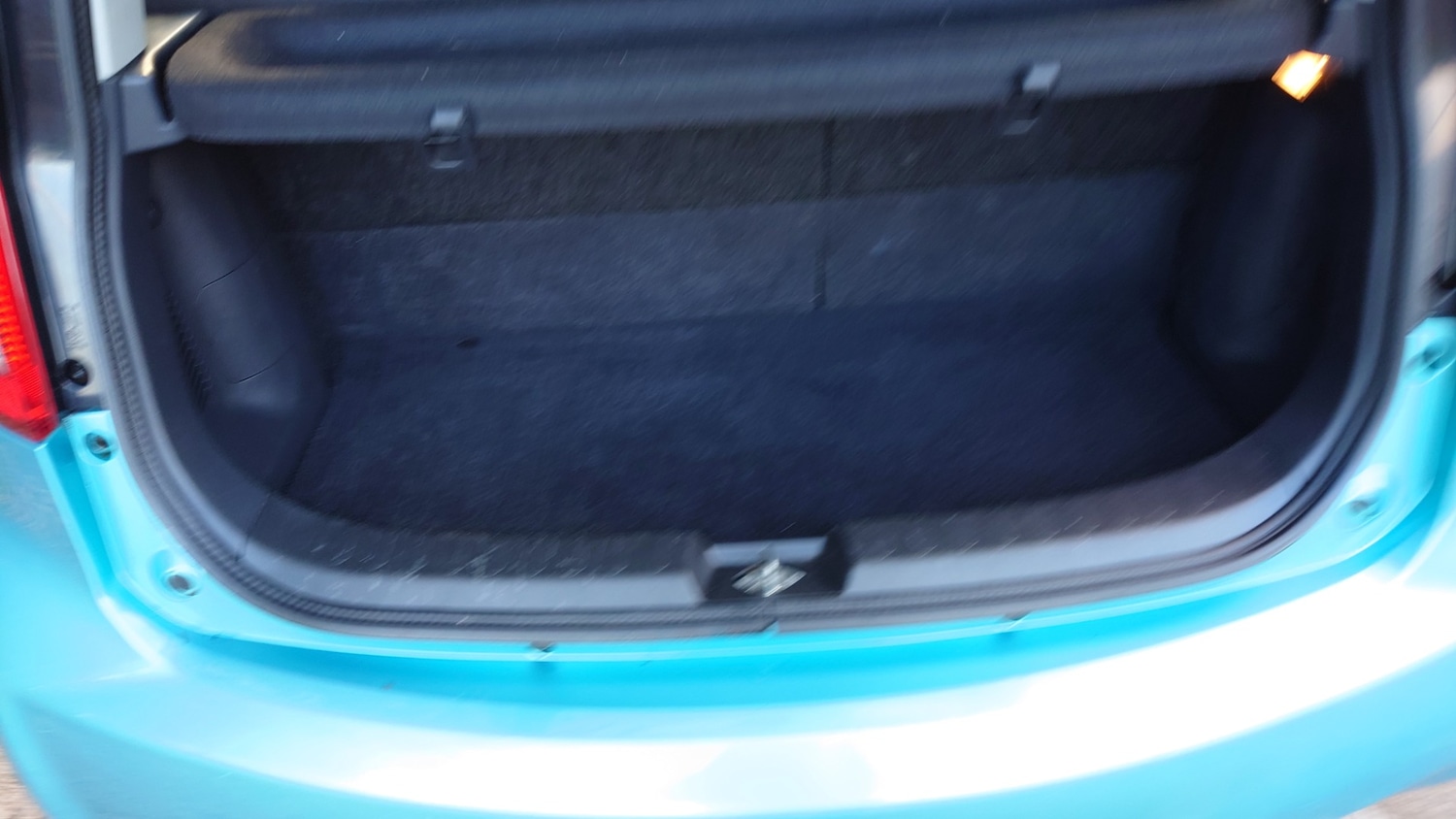 Used Suzuki Splash 2009 for sale - 76626639: Photo 7