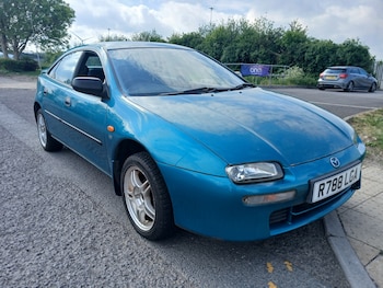 Used Mazda 323 1998 for sale - 78465980: Photo