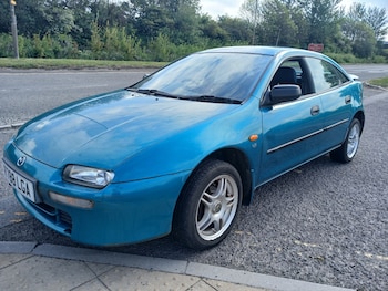 Used Mazda 323 1998 for sale - 78465980: Photo