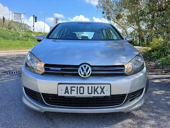 Used Volkswagen Golf 2010 for sale - 78177469: Photo