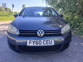 Used Volkswagen Golf 2010 for sale - 77636335: Photo