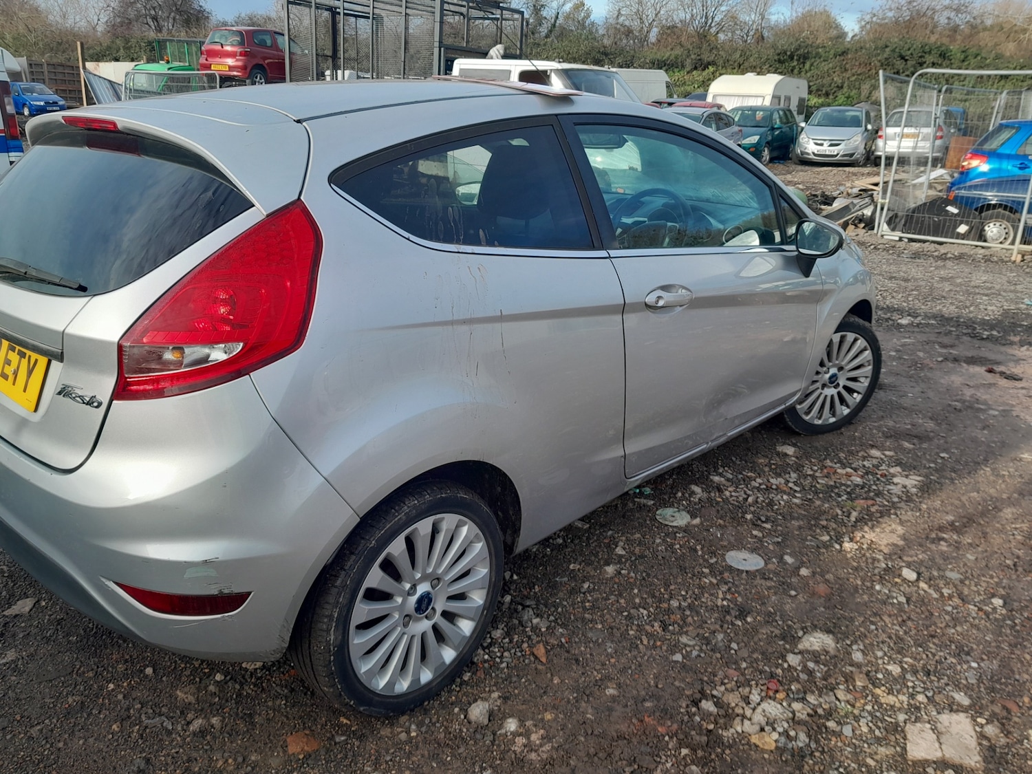 Used Ford Fiesta 2010 for sale - 76707000: Photo 19