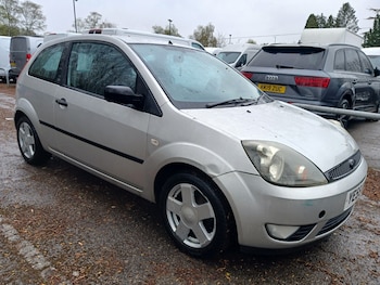 Used Ford Fiesta 2005 for sale - 78106234: Photo