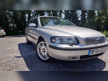 Used Volvo V70 2004 for sale - 78704491: Photo