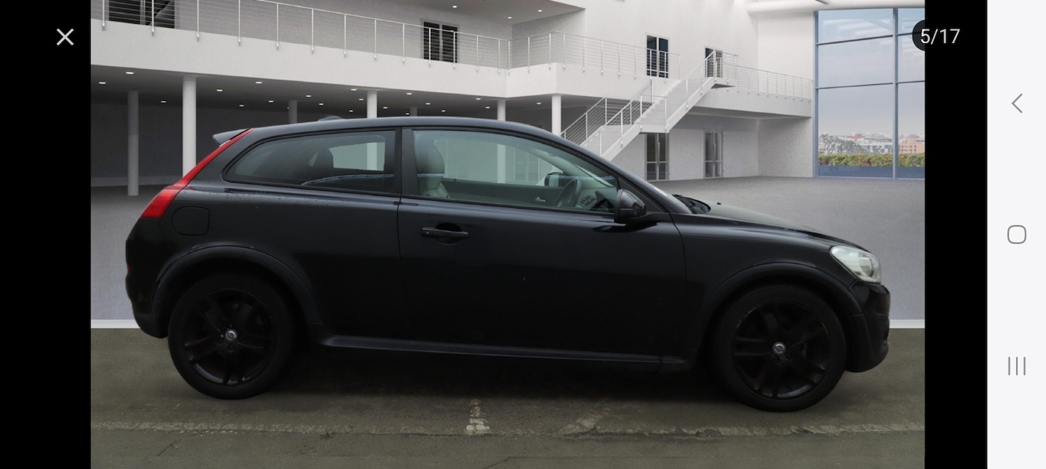 Used Volvo C30 2010 for sale - 76934234: Photo 4