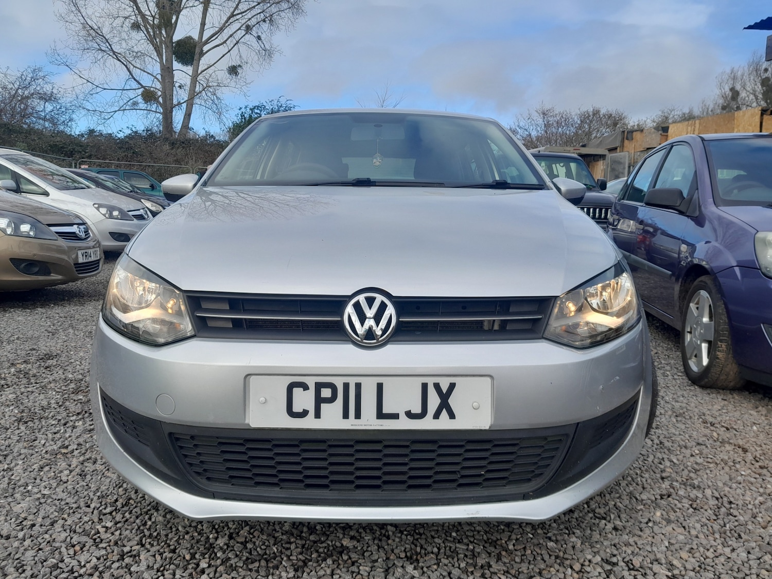 Used Volkswagen Polo 2011 for sale - 77636203: Photo 2