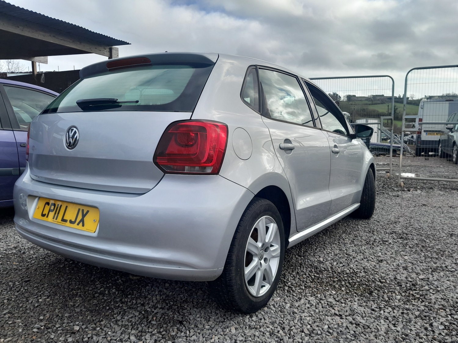 Used Volkswagen Polo 2011 for sale - 77636203: Photo 6