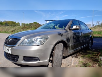 Used Skoda Octavia 2012 for sale - 76077872: Photo
