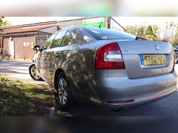 Used Skoda Octavia 2012 for sale - 76077872: Photo