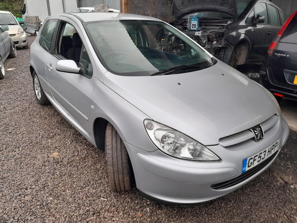 Used Peugeot 307 2003 for sale - 76218531: Photo 1