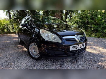 Used Vauxhall Corsa 2010 for sale - 79111718: Photo