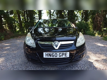 Used Vauxhall Corsa 2010 for sale - 79111718: Photo