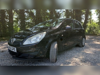 Used Vauxhall Corsa 2010 for sale - 79111718: Photo
