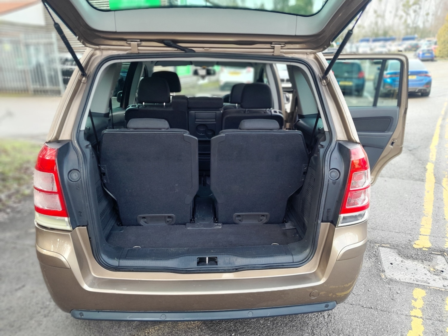 Used Vauxhall Zafira 2014 for sale - 77326619: Photo 7