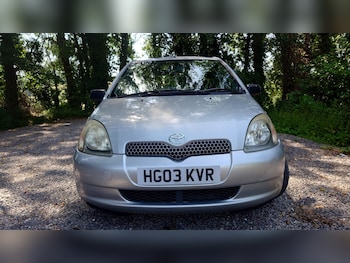 Used Toyota Yaris 2003 for sale - 77643977: Photo