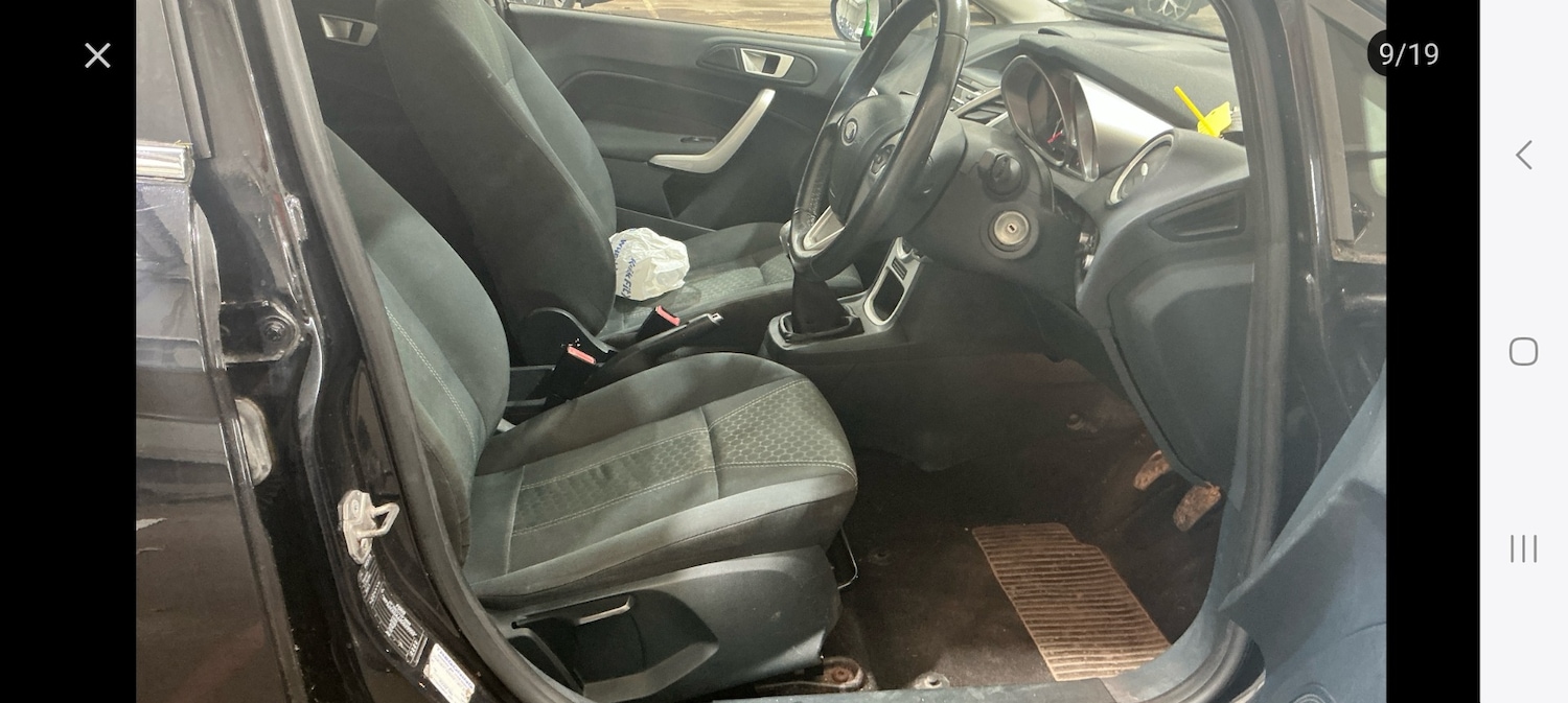 Used Ford Fiesta 2012 for sale - 77735452: Photo 10