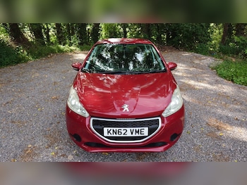 Used Peugeot 208 2012 for sale - 78727360: Photo
