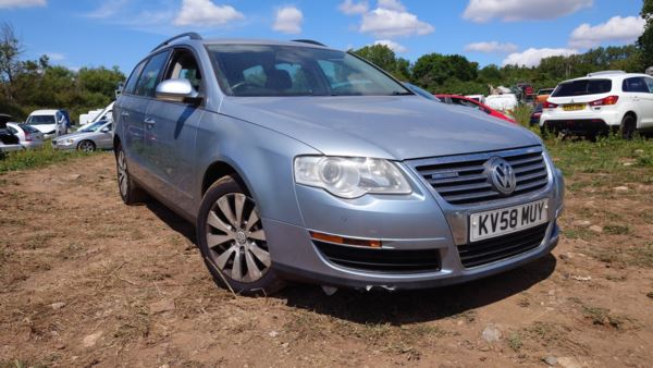 Cheap Volkswagen Passat 2008 (58) - 1.9 BlueMotion TDI DPF 5dr for sale in Bristol, Bristol