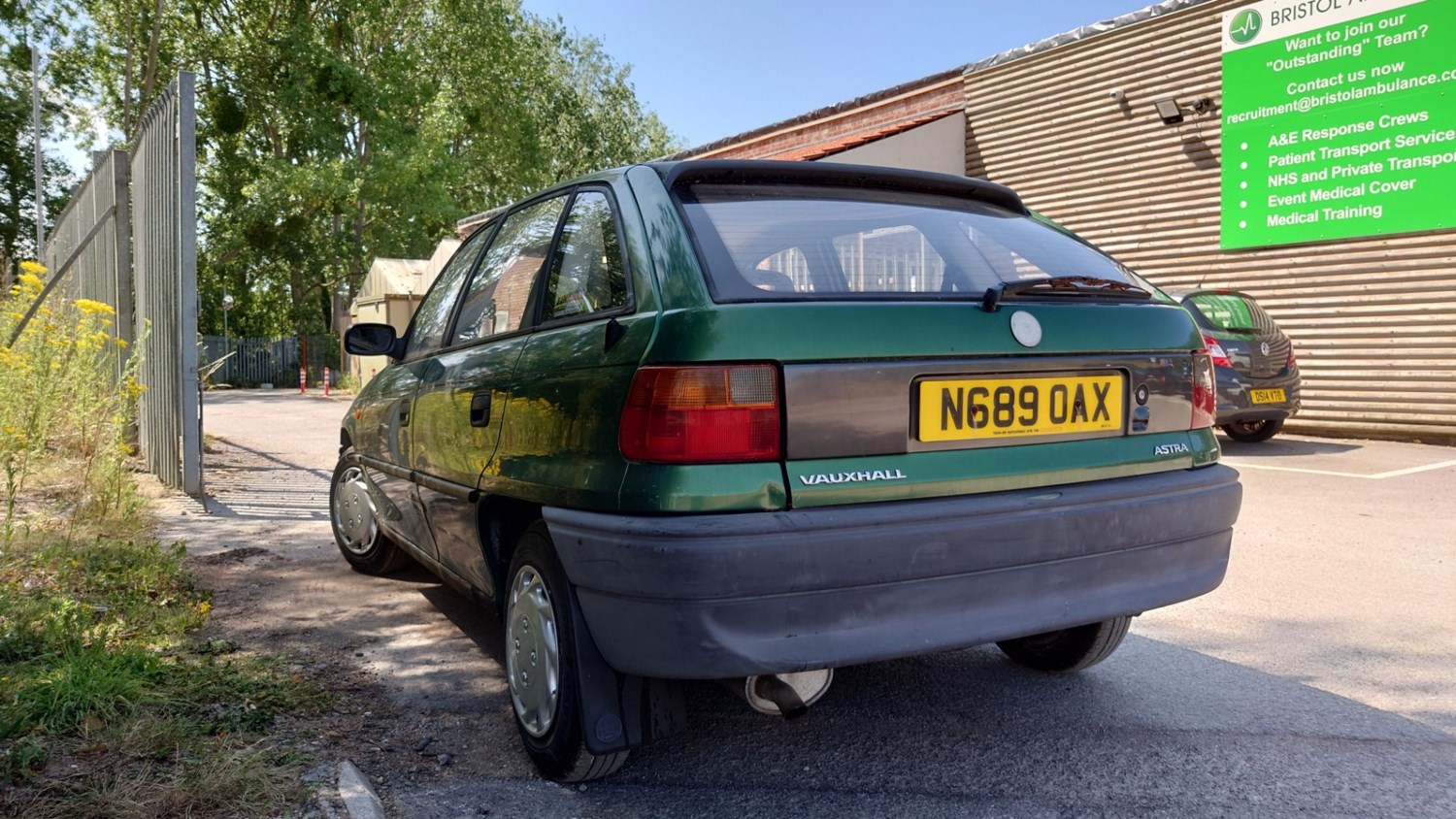 Vauxhall Astra 1995 (N) - 1.4 [60 PS] Merit 5dr - Image 4