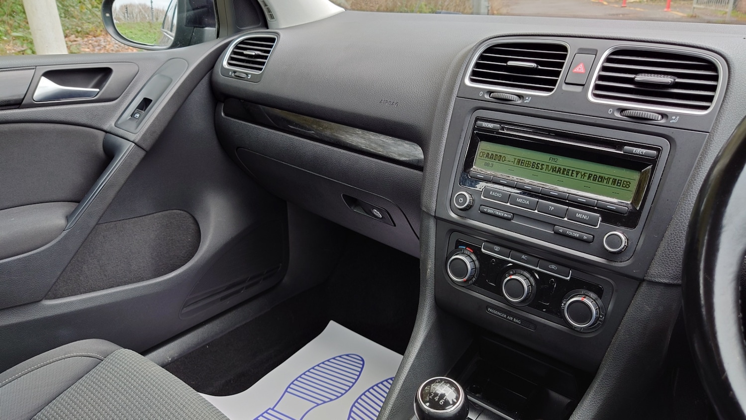 Used Volkswagen Golf 2009 for sale - 76707370: Photo 11