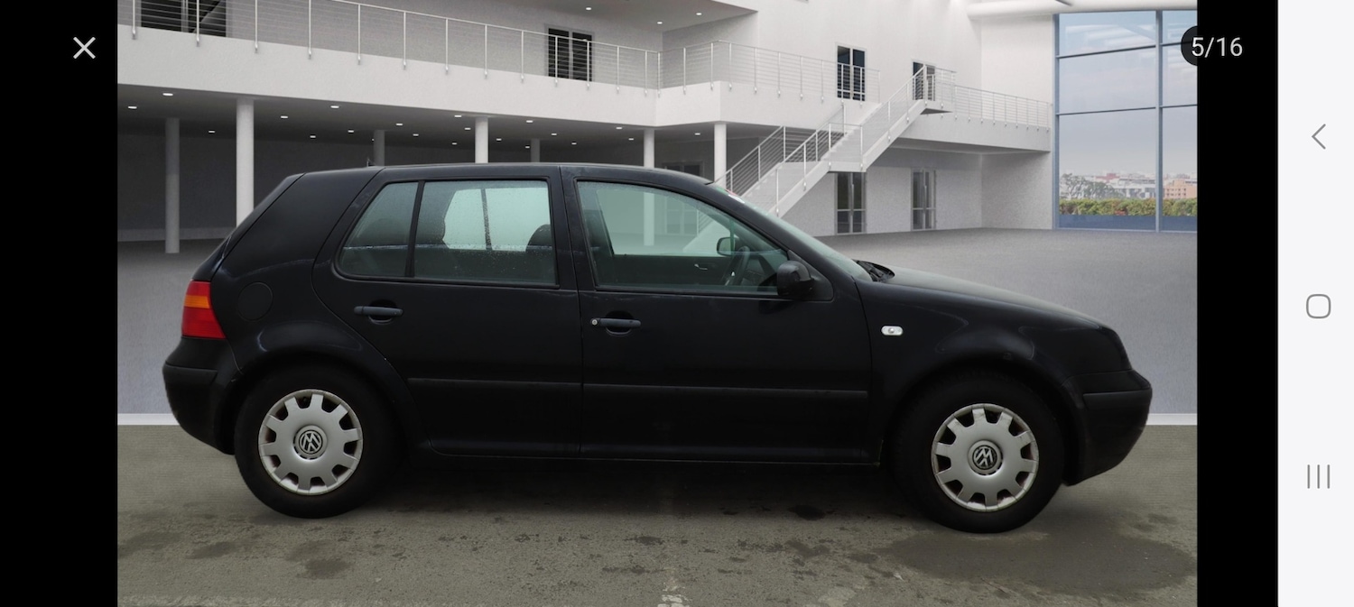 Used Volkswagen Golf 2003 for sale - 77632338: Photo 2