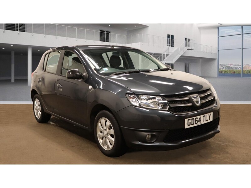 Used Dacia Sandero 2015 for sale - 76482613: Photo 1