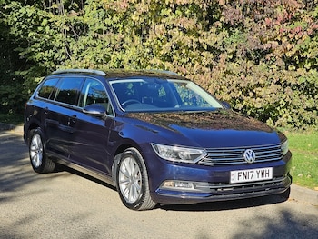 Volkswagen - Passat