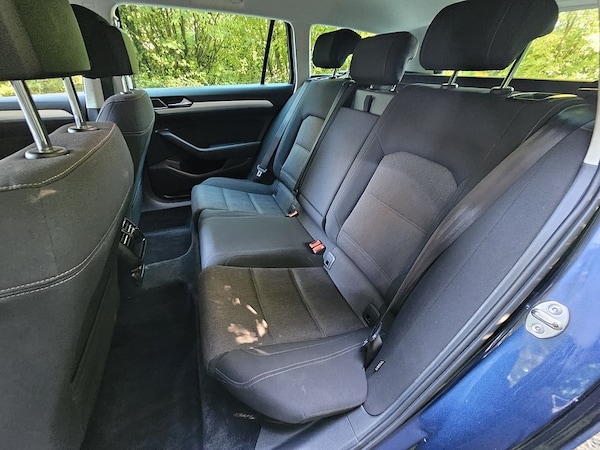 Used Volkswagen Passat 2017 for sale - 76288015: Photo 8