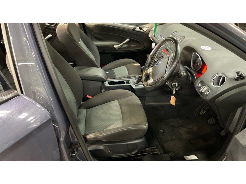 Used Ford Mondeo 2012 for sale - 76368322: Photo 8