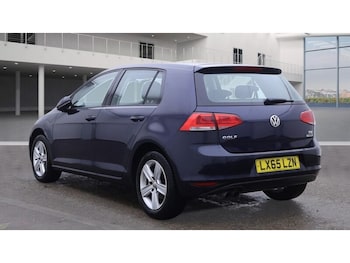 Used Volkswagen Golf 2015 for sale - 76376384: Photo