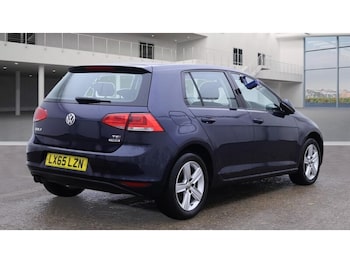 Used Volkswagen Golf 2015 for sale - 76376384: Photo