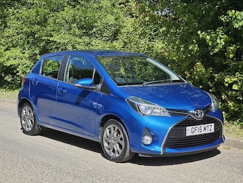 Used Toyota Yaris 2015 for sale - 76228723: Photo