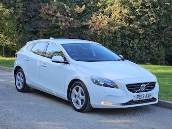 Used Volvo V40 2013 for sale - 76228721: Photo