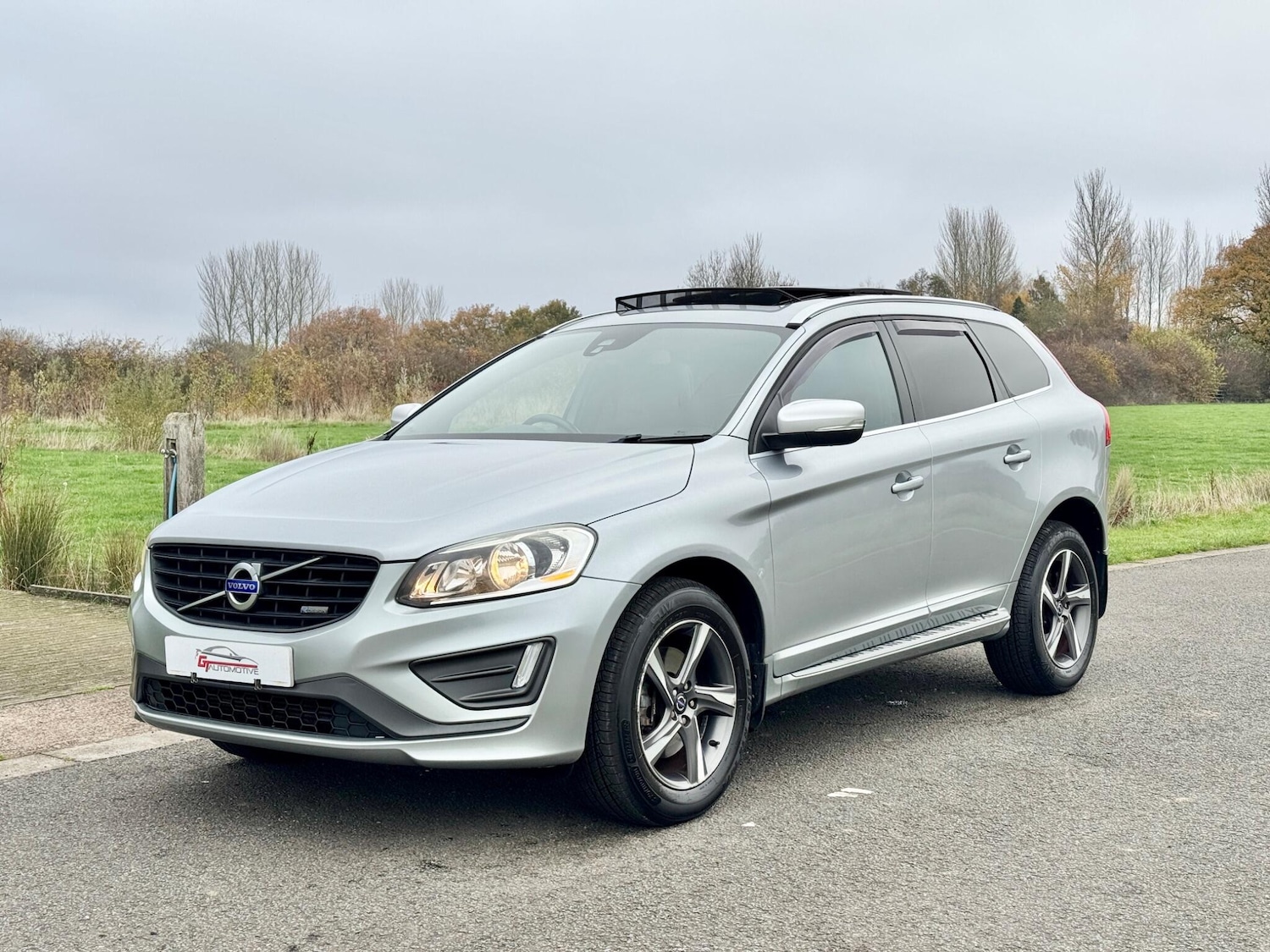 Used Volvo XC60 2014 for sale - 76512222: Photo 12