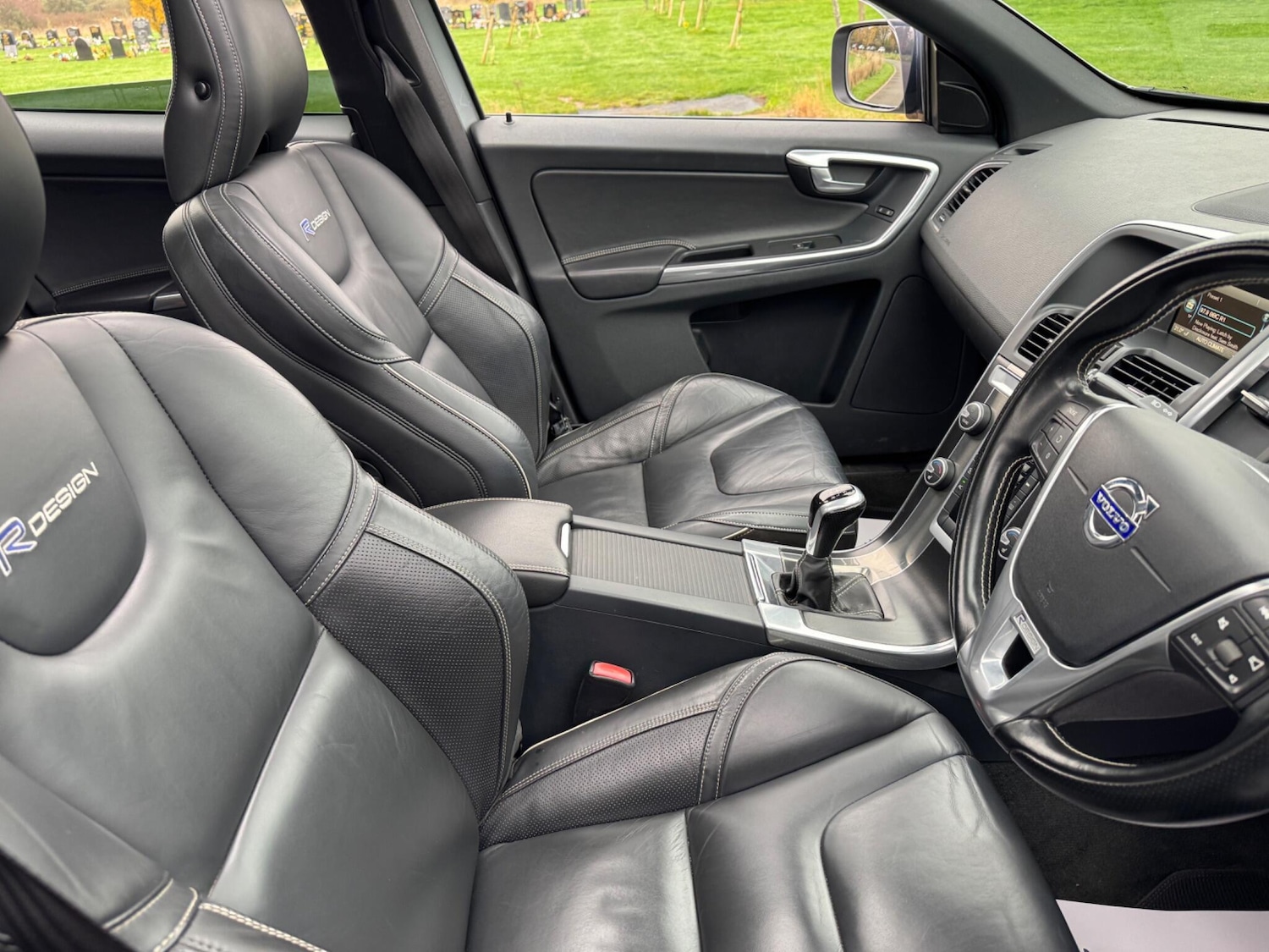 Used Volvo XC60 2014 for sale - 76512222: Photo 28