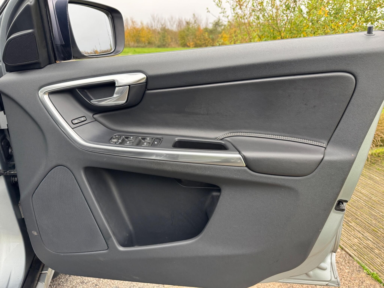 Used Volvo XC60 2014 for sale - 76512222: Photo 31