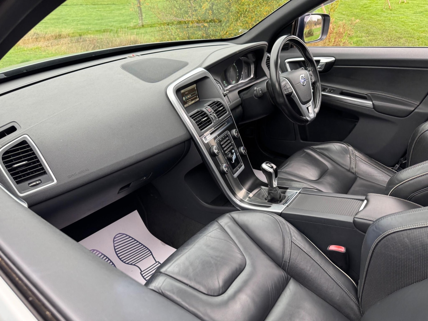 Used Volvo XC60 2014 for sale - 76512222: Photo 41