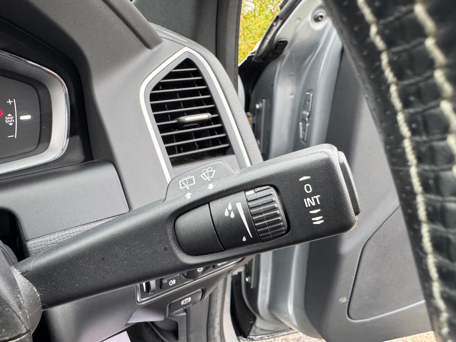 Used Volvo XC60 2014 for sale - 76512222: Photo 56