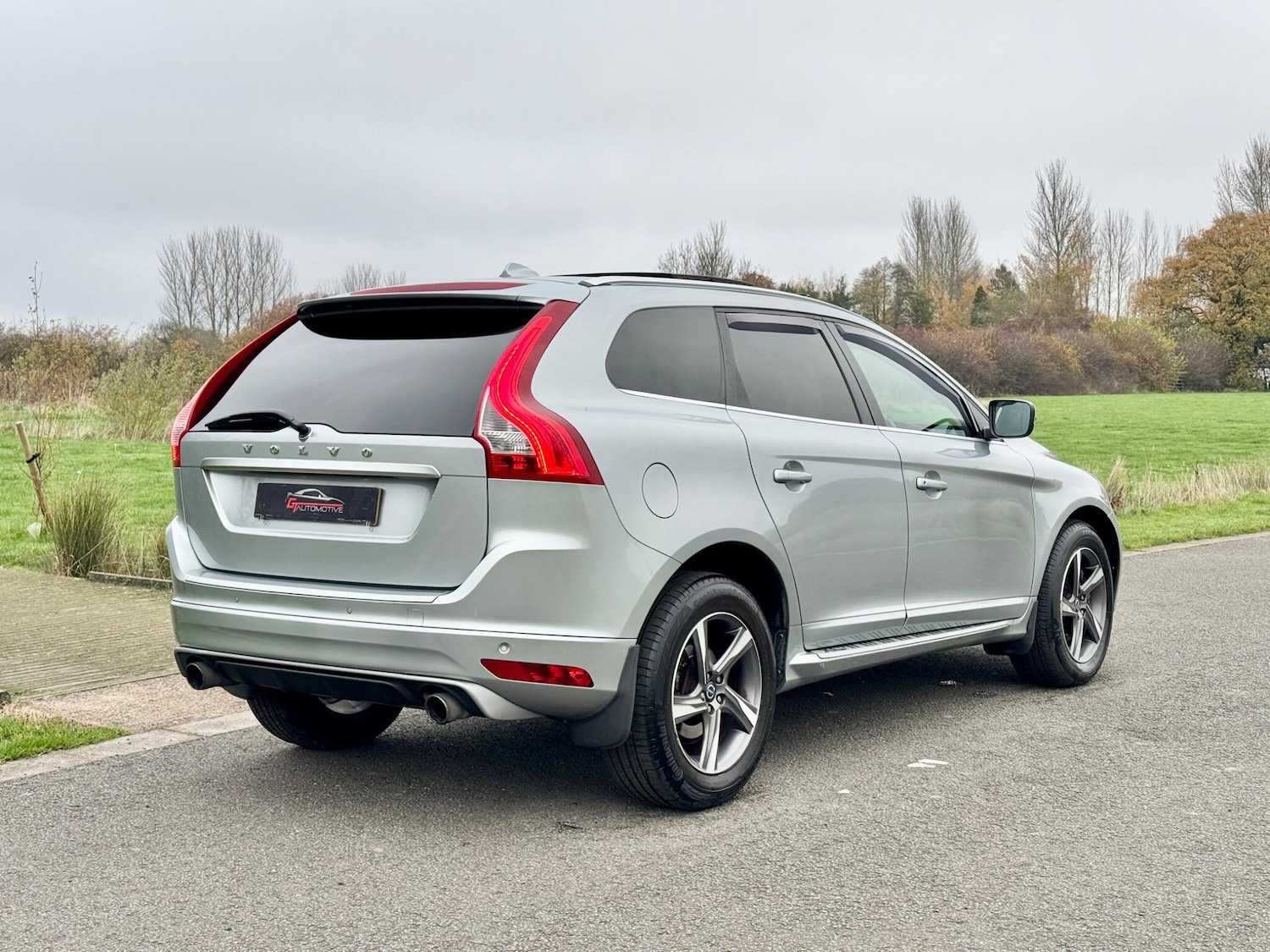 Used Volvo XC60 2014 for sale - 76512222: Photo 7