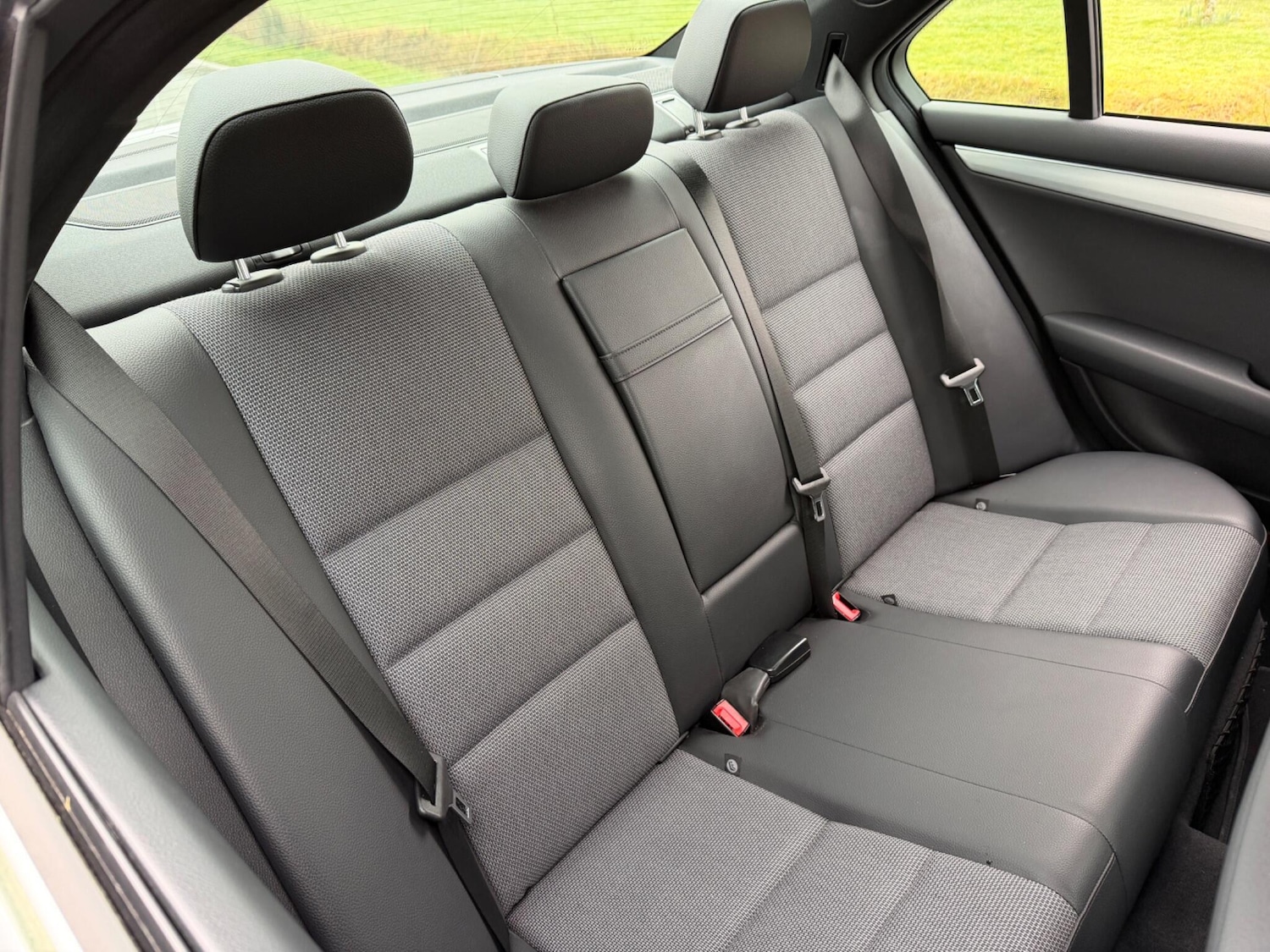 Used Mercedes-Benz C Class 2013 for sale - 77440184: Photo 29