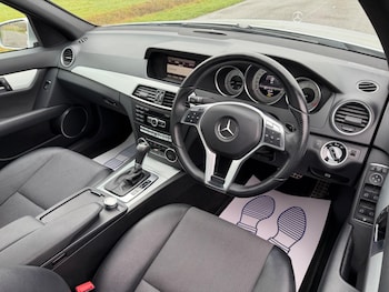 Used Mercedes-Benz C Class 2013 for sale - 77440184: Photo