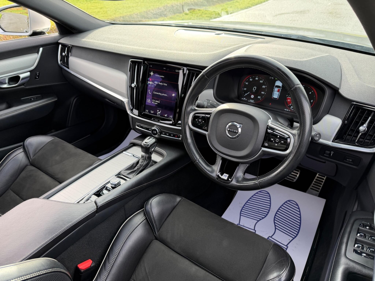 Used Volvo V90 2017 for sale - 77175226: Photo 2